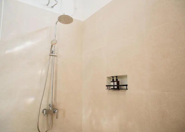 Casa vacanze Gisela With Private Pool Pabean Buleleng